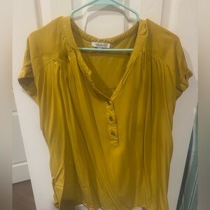 Rose and olive blouse 👚 💛🖤